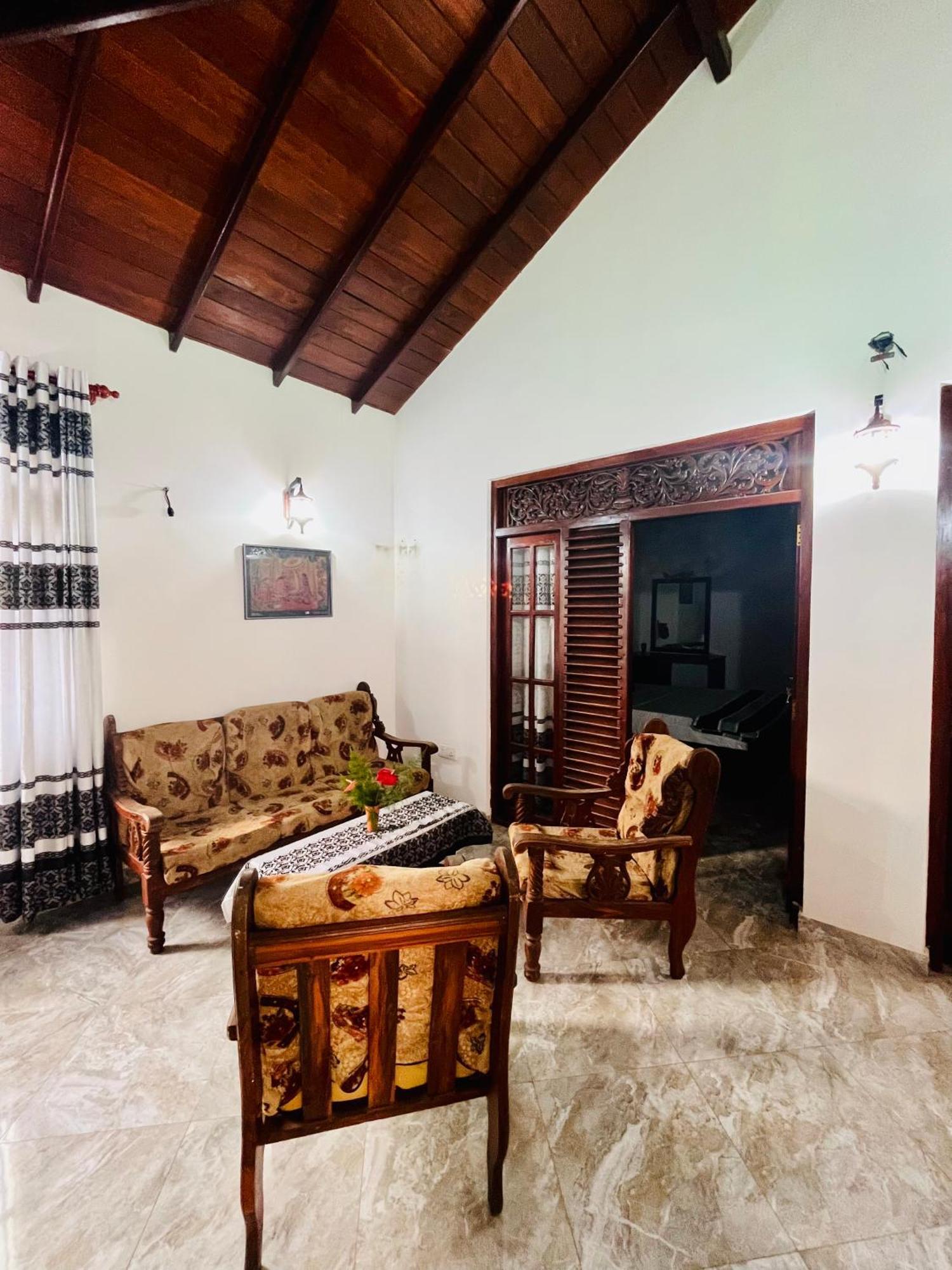 Villa Roy Бентота Экстерьер фото